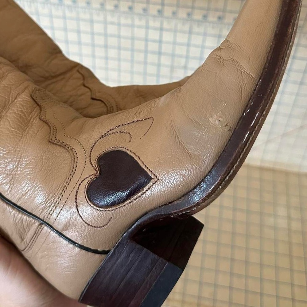 Vintage Justin Boots Leather Heart Inlay Cowgirl Boots Women’s 6A - Picture 7 of 9